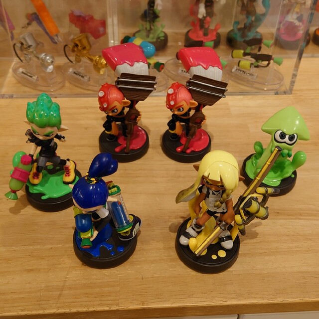 Nintendo Switch(ニンテンドースイッチ)のスプラトゥーン　amiibo　6体 エンタメ/ホビーのゲームソフト/ゲーム機本体(家庭用ゲーム機本体)の商品写真