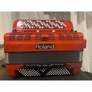 Roland - Roland Vアコーディオン