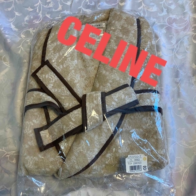 SALE/91%OFF】 CELINE パジャマ ルームウェア 半袖 半ズボン