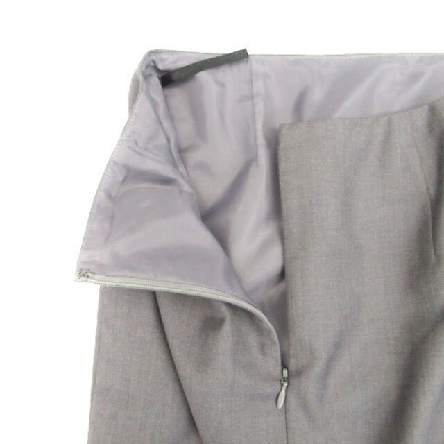 OZOC(オゾック)のオゾック OZOC フレアスカート ひざ丈 40 グレー レディースのスカート(ひざ丈スカート)の商品写真