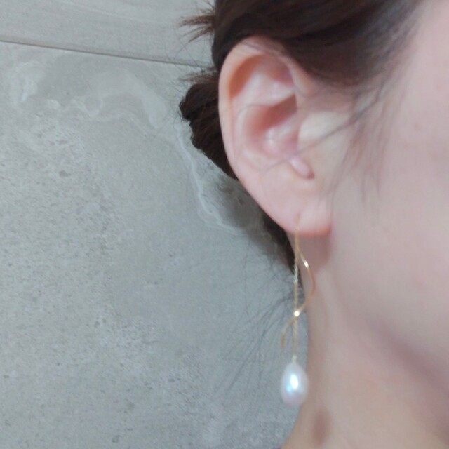 TASAKI(タサキ)のTASAKI バロックパールピアスK18YG　タサキ レディースのアクセサリー(ピアス)の商品写真