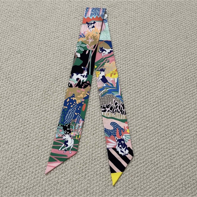 新品・未使用】エルメス ツイリー 自由に 犬 ローズ 2023SS | www
