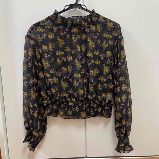 ダブルクローゼット(w closet)のw closet シースルー　花柄　ブラウス　ショート丈　クロップド(シャツ/ブラウス(長袖/七分))