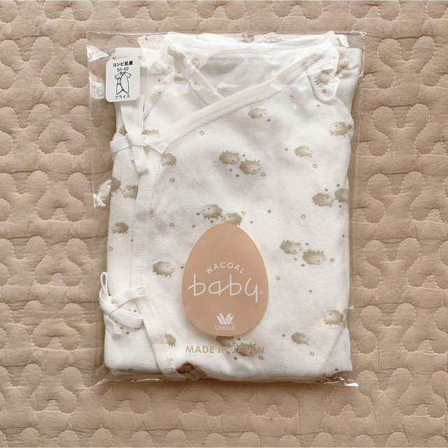 Wacoal(ワコール)の【ハナコ様専用】Wacoal Baby コンビ肌着&ミトン キッズ/ベビー/マタニティのベビー服(~85cm)(肌着/下着)の商品写真