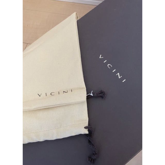 VICINI(ヴィチーニ)の【未使用品】VICINI ファーブーツ レディースの靴/シューズ(ブーツ)の商品写真