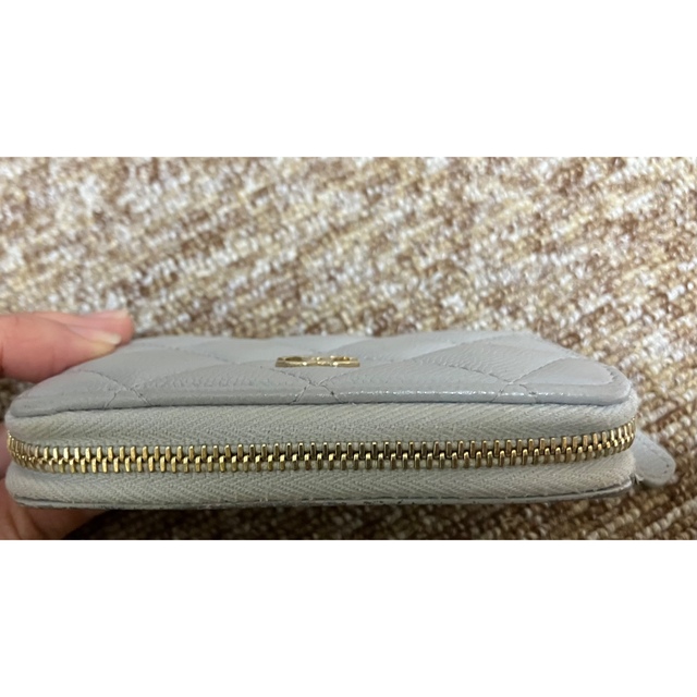 CHANEL(シャネル)のシャネル　コインケース　グレー　ミニ財布　キャビアスキン レディースのファッション小物(コインケース)の商品写真