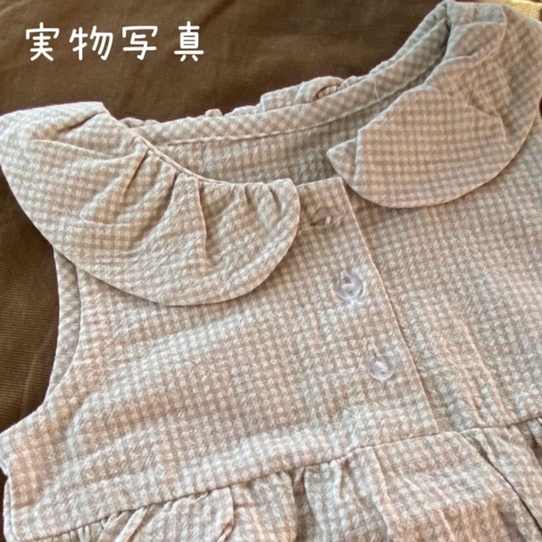 ☆ 丸襟付き チェック ロンパース ☆ 90ノースリーブ ベージュ キッズ/ベビー/マタニティのキッズ服女の子用(90cm~)(その他)の商品写真