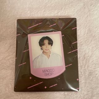 ボウダンショウネンダン(防弾少年団(BTS))のBTS MAGIC SHOP ACRYLIC BADGE ｢JUNGKOOK｣(アイドルグッズ)