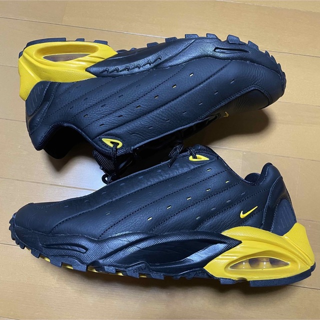 NIKE(ナイキ)のNike×NOCTA Air Terra Yellow 27.5cm メンズの靴/シューズ(スニーカー)の商品写真