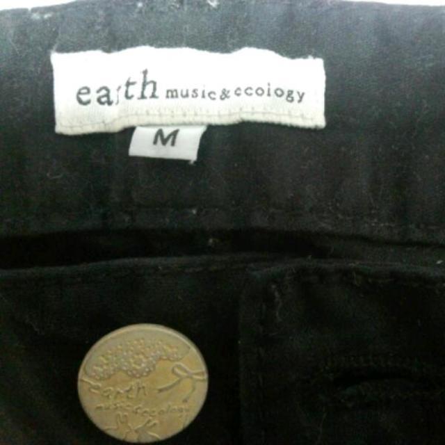 earth music & ecology(アースミュージックアンドエコロジー)のearth m＆e　チノパン レディースのパンツ(チノパン)の商品写真