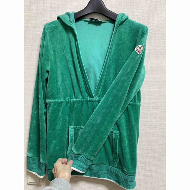 暖色系 【値下げ】モンクレール Moncler パーカー ベロア