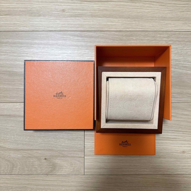 Hermes(エルメス)のエルメス 時計 ケース HERMES 腕時計 箱 レディースのファッション小物(腕時計)の商品写真