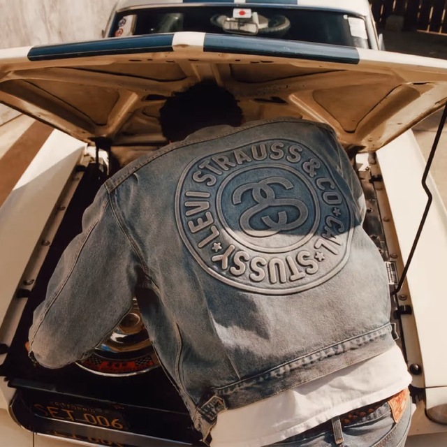 STUSSY(ステューシー)のXL■STÜSSY & LEVI'S EMBOSSED JACKET メンズのジャケット/アウター(Gジャン/デニムジャケット)の商品写真