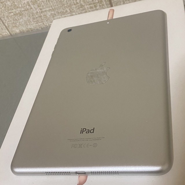 極美品　iPad mini2 大容量32GB WIFI アイパッド　ミニ2世代 1