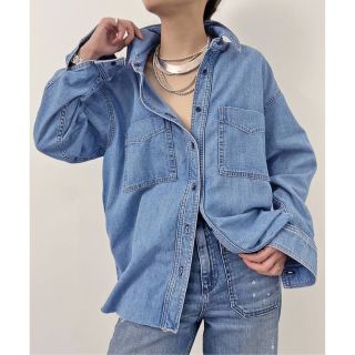 アパルトモンドゥーズィエムクラス(L'Appartement DEUXIEME CLASSE)の【最終価格】 ASKKNY "OVERSIZED DENIM SHIRT"(シャツ/ブラウス(長袖/七分))