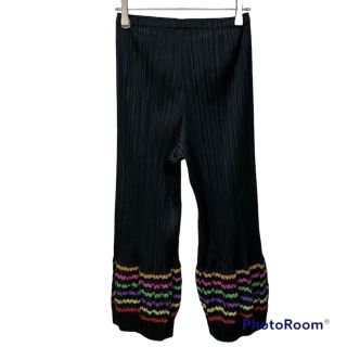 PLEATS PLEASE 柄 プリーツパンツ ブラック ボーダー カラフル
