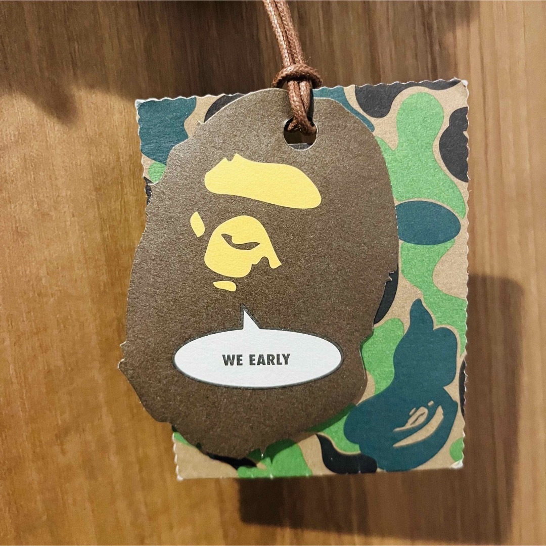 A BATHING APE(アベイシングエイプ)のA BATHING APE 1ST CAMO SHARK DAY PACK メンズのバッグ(バッグパック/リュック)の商品写真