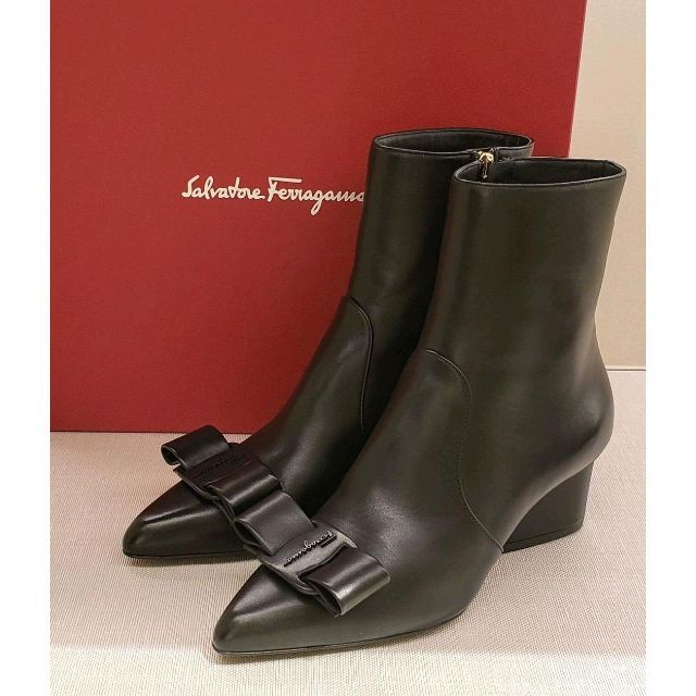 代引き人気 新品未使用 Ferragamoブーツ - 靴