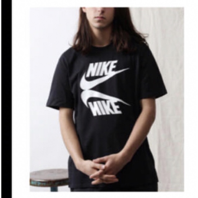 NIKE(ナイキ)のナイキ　限定Tシャツ　黒　XLサイズ メンズのトップス(Tシャツ/カットソー(半袖/袖なし))の商品写真