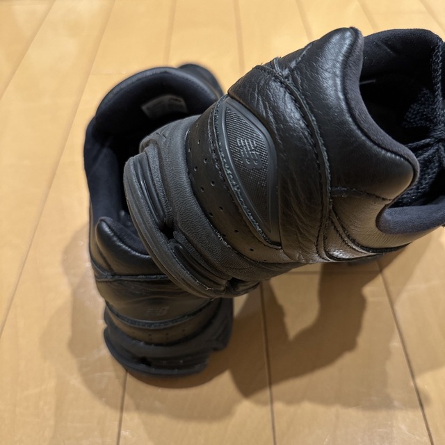 New Balance(ニューバランス)のNEW BALANCE ML2002R K トリプルブラック メンズの靴/シューズ(スニーカー)の商品写真