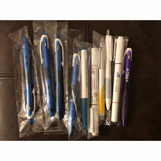 PILOT(パイロット)の新品未使用 ボールペン 10本セット インテリア/住まい/日用品の文房具(ペン/マーカー)の商品写真