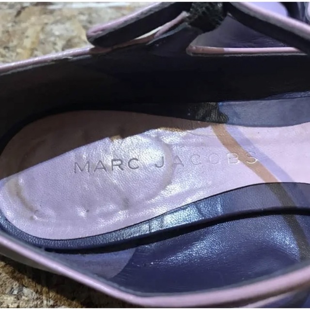 MARC JACOBS(マークジェイコブス)のMARC JACOBS マークジェイコブス パンプス ローヒール レディースの靴/シューズ(ハイヒール/パンプス)の商品写真