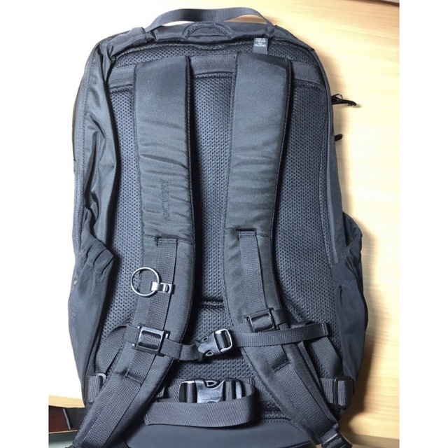 ARC'TERYX - 【新品】アークテリクス マンティス26 旧型の通販 by ゆみ