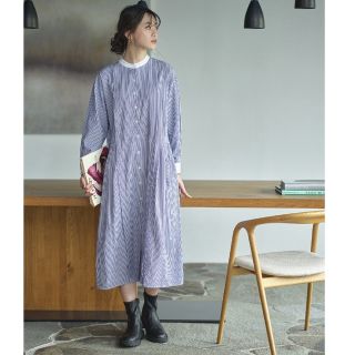 ジーラ(GeeRA)の☆kou様専用☆ジーラ タック切替バンドカラーシャツワンピ＊クレリック(ロングワンピース/マキシワンピース)