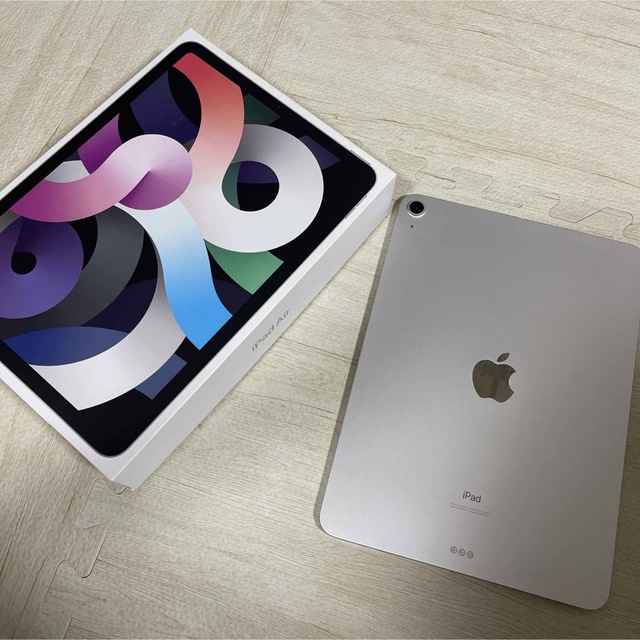 iPad Air第4世代Wi-Fiモデル256GB シルバー 箱あり 【1着でも送料無料