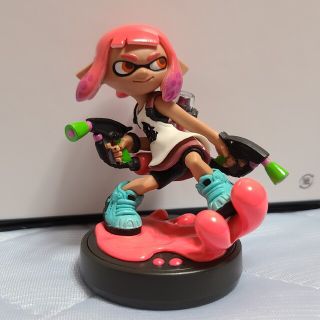 ニンテンドウ(任天堂)のPUG様専用　amiibo　ガール　ネオンピンク(ゲームキャラクター)