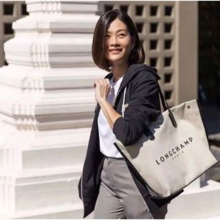 ロンシャン(LONGCHAMP)の美品　ロンシャン　ロゾ　キャンバス(トートバッグ)