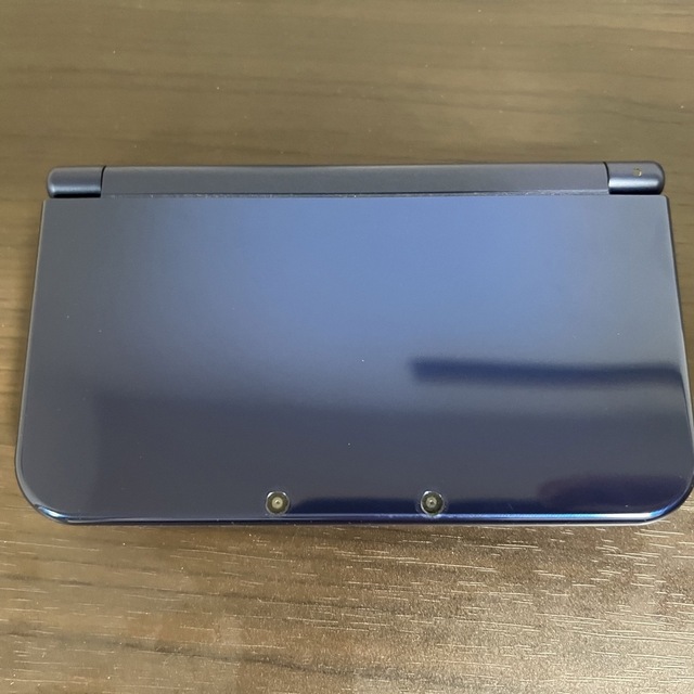 任天堂(ニンテンドウ)の偽トロキャプチャー機能付きニンテンドーnew3DS LL メタリックブルー エンタメ/ホビーのゲームソフト/ゲーム機本体(携帯用ゲーム機本体)の商品写真