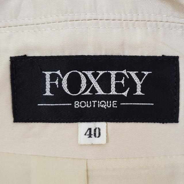 FOXEY(フォクシー)のフォクシー コート サイズ40 M レディース レディースのジャケット/アウター(その他)の商品写真