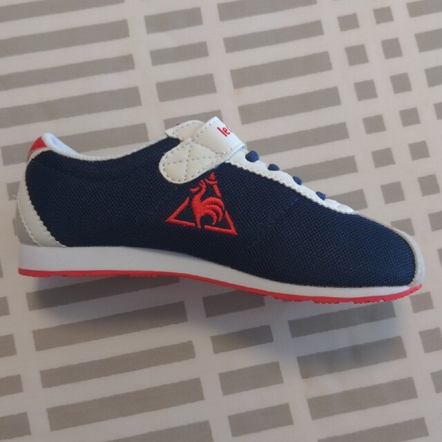 le coq sportif(ルコックスポルティフ)の☆新品☆le coq sportif 19.5cm スニーカー キッズ/ベビー/マタニティのキッズ靴/シューズ(15cm~)(スニーカー)の商品写真