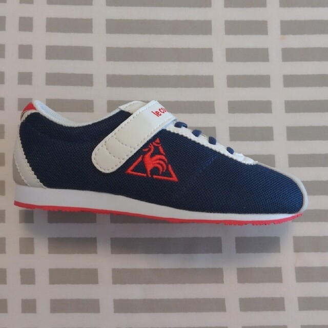 le coq sportif(ルコックスポルティフ)の☆新品☆le coq sportif 19.5cm スニーカー キッズ/ベビー/マタニティのキッズ靴/シューズ(15cm~)(スニーカー)の商品写真