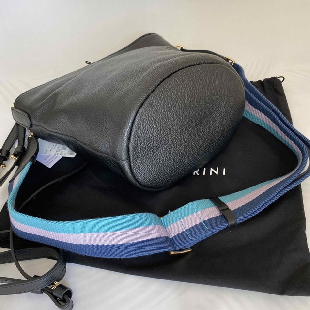 GIANNI CHIARINI】バケツショルダー本革新品 | www.innoveering.net