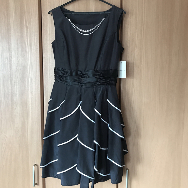 CLE des ZONES／クレデゾーン　ドレス【タグ付き新品未使用】 レディースのフォーマル/ドレス(ミディアムドレス)の商品写真