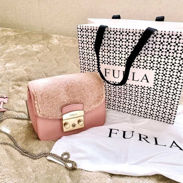 FURLA・フルラ・メトロポリスミニ・チェーンショルダーバッグ・小鳥・フラワー