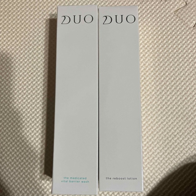 DUO(デュオ)のDUO ザ リブーストローション 120ml コスメ/美容のスキンケア/基礎化粧品(化粧水/ローション)の商品写真