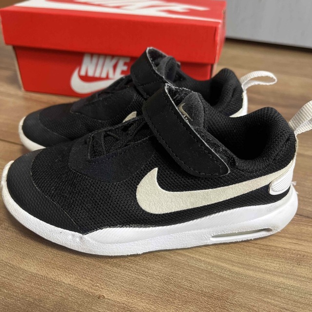 NIKE(ナイキ)のNIKE AIR MAX  OKETO【15cm】 キッズ/ベビー/マタニティのキッズ靴/シューズ(15cm~)(スニーカー)の商品写真