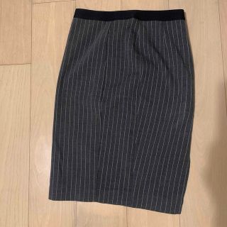 ユニクロ(UNIQLO)のユニクロタイトスカート♡膝丈スカート(ひざ丈スカート)