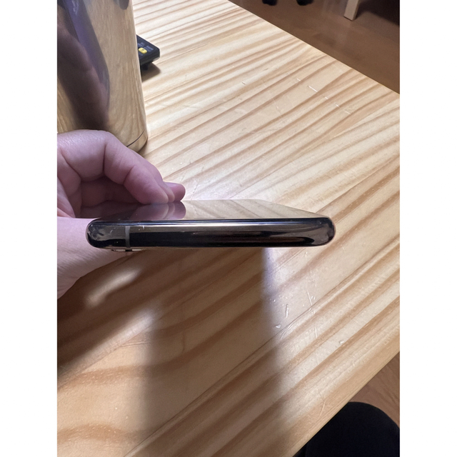 Apple(アップル)の【ゆーさん様専用】iPhone Xs 256gb 【ジャンク品】 スマホ/家電/カメラのスマートフォン/携帯電話(スマートフォン本体)の商品写真