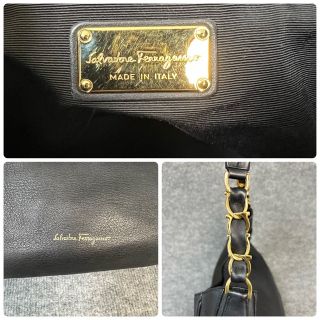 Salvatore Ferragamo - 23S70 サルバトーレ フェラガモ ハンドバッグ