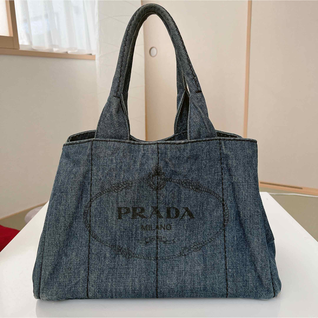 PRADA(プラダ)のうさぎ様専用 レディースのバッグ(トートバッグ)の商品写真