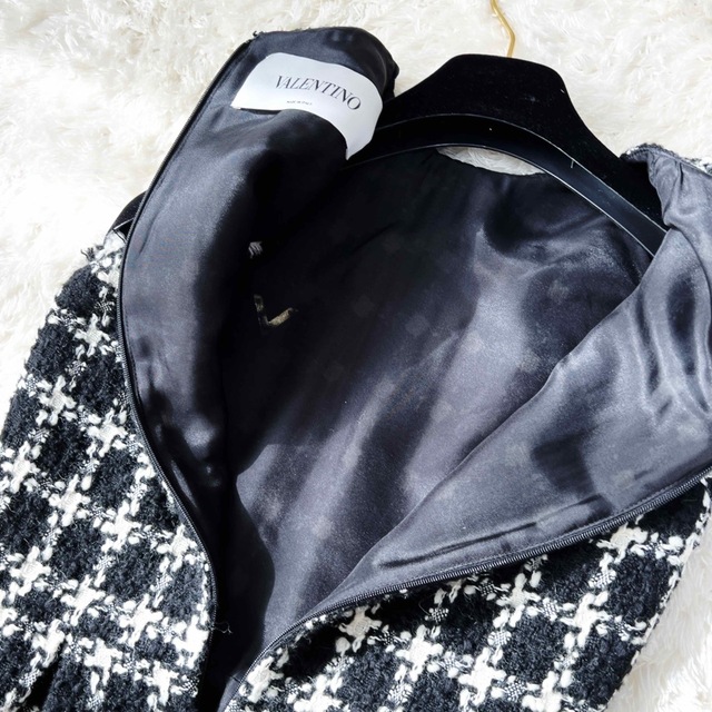 芸能人愛用 ロゴ Valentino 2019ss ワンピース VALENTINO Vロゴ