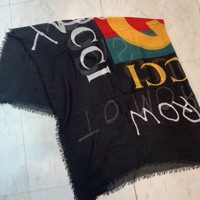 返品交換不可】 GUCCI グッチ ココキャピタン 大判ストール ブラックx