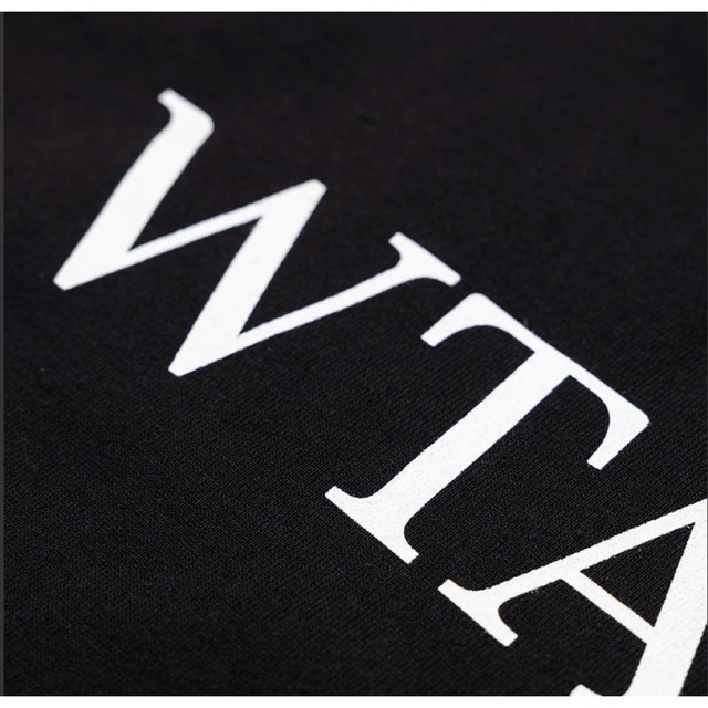 W)taps(ダブルタップス)のWTAPS LOCKS スウェット　ネイビー　XLサイズ　ダブルタップス メンズのトップス(スウェット)の商品写真