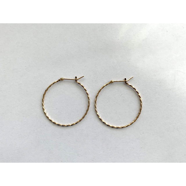 アガット agete ツイスト フープピアス | settannimacchineagricole.it