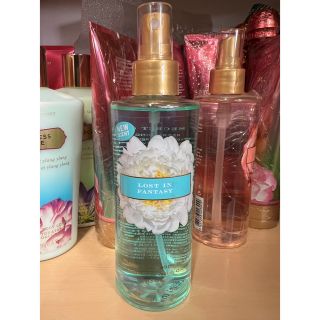 ヴィクトリアズシークレット(Victoria's Secret)のヴィクトリアシークレット ボディミスト ロストインファンタジー  250ml廃盤(香水(女性用))