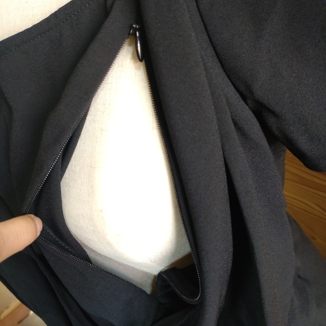 スウィートマミー マタニティフォーマルワンピース 授乳服 授乳口付き Ｍサイズ レディースのフォーマル/ドレス(その他)の商品写真